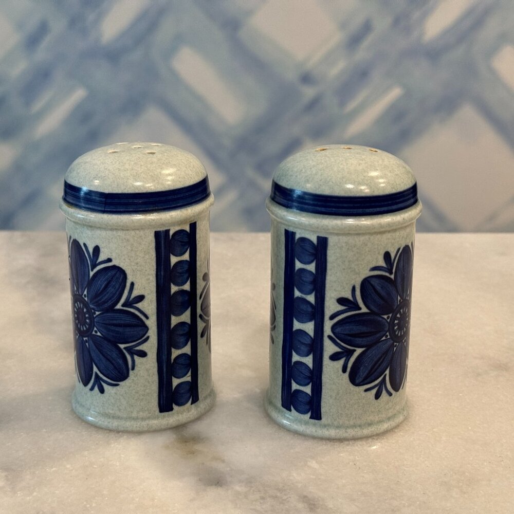 Midwinter Stonehenge Dahlia Salt & Pepper Shakers